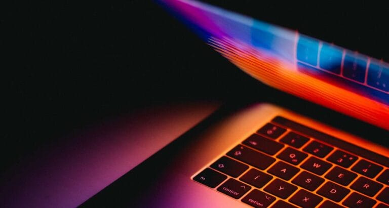 A Glimpse into the Tech Oasis of Technology-Hub