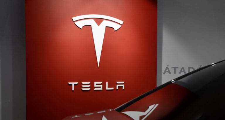 Exploring Future Computing Horizons In Brief Technological Insights